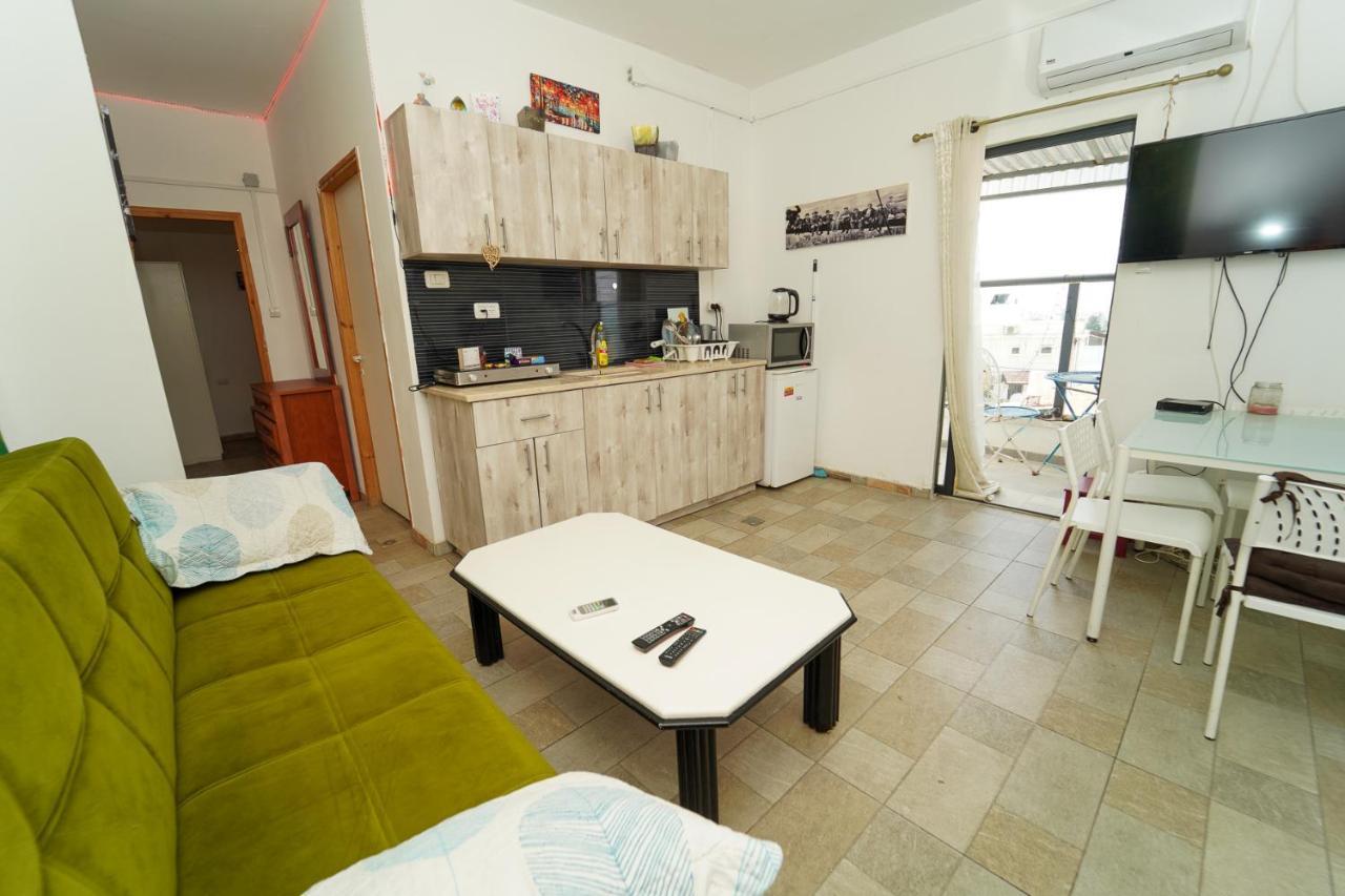 Nice Suite Nahariyya ナハリヤ エクステリア 写真
